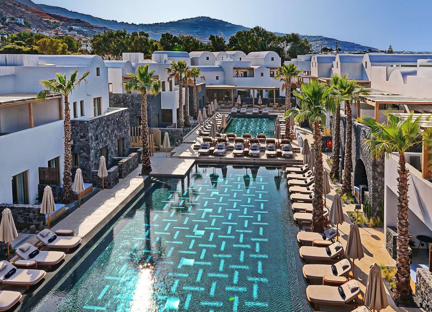 Radisson Santorini