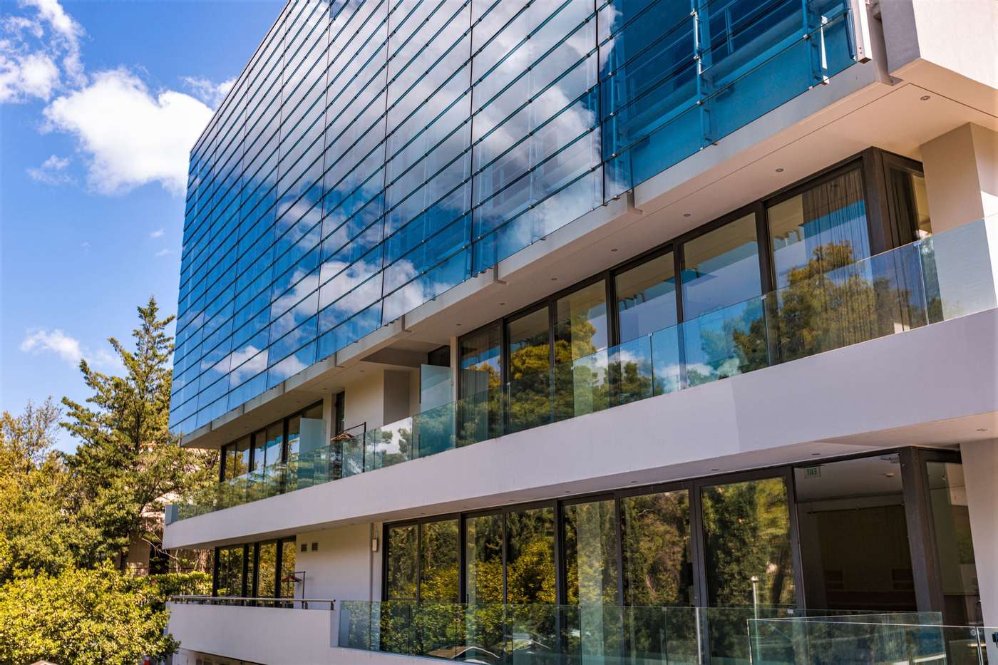 Life-Gallery-athens-General-view-1