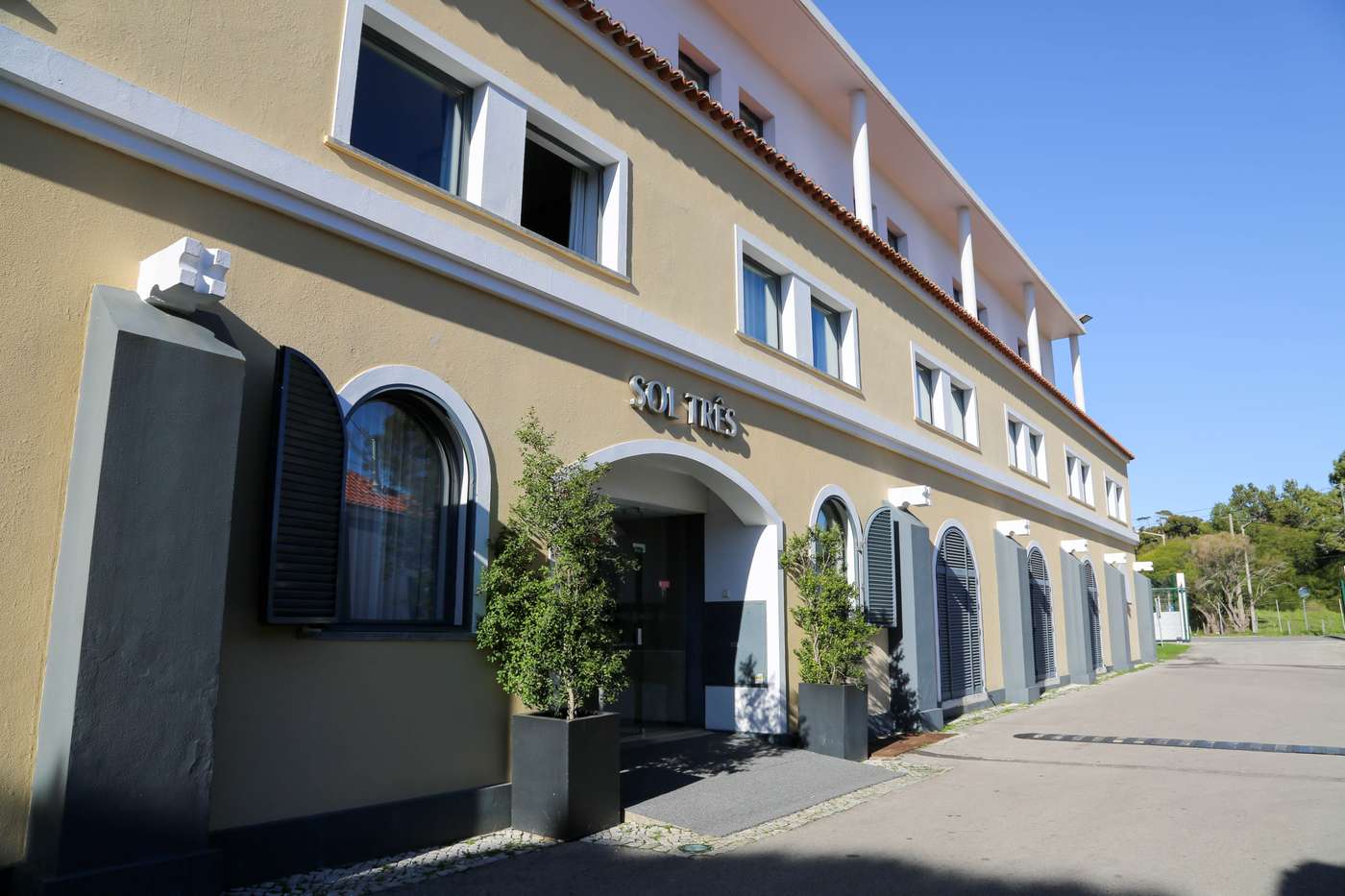 INATEL-Caparica-General-view-1