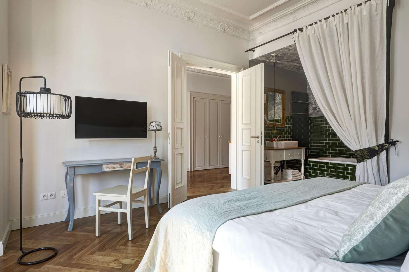 Berlin Gorki Apartments-Germany-BERLIN-Room-8