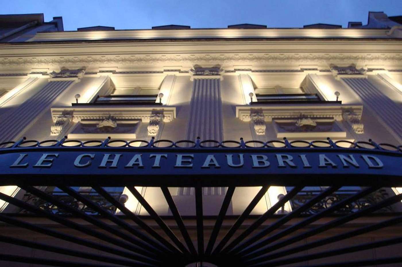 A Chateaubriand hotel
