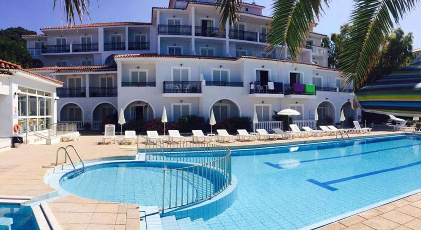 Chryssi Akti - Paradise Beach Hotel in Zante, Greece