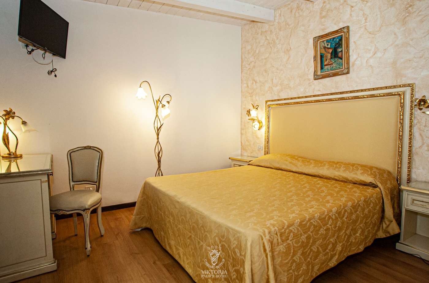 Viktoria Palace - Italy - Venezia - Room - 0