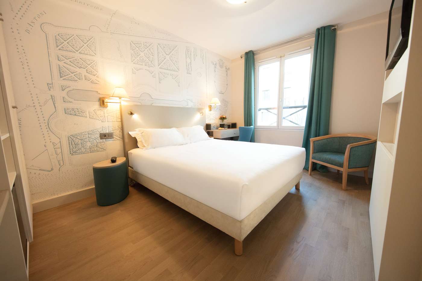Hotel Montbriand - Ex Alixia-France-PARIS-Room-7