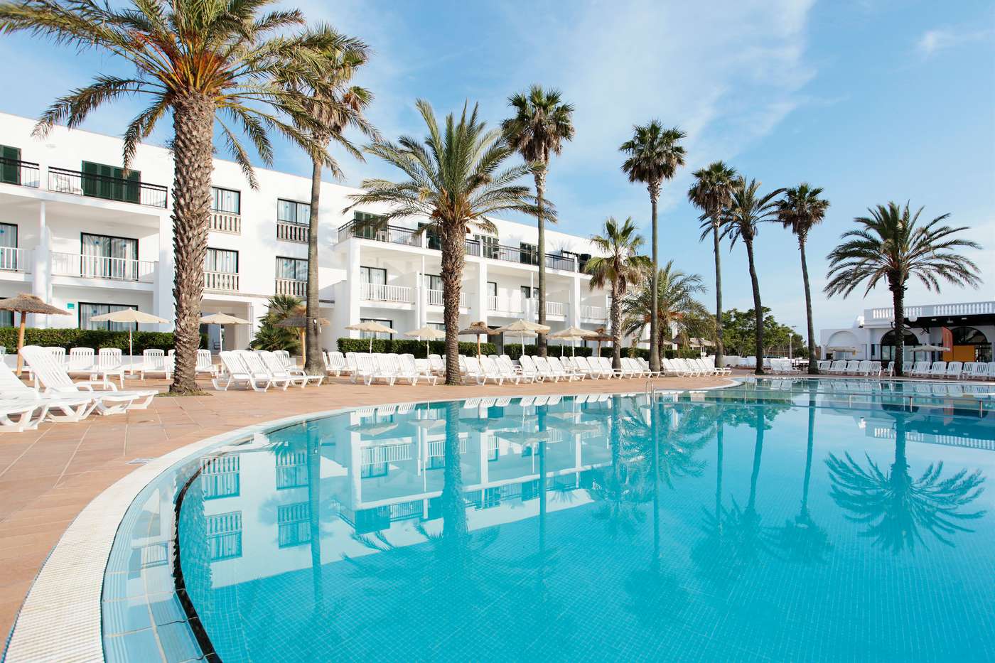 Grupotel Mar de Menorca,  Cala Canutells, Menorca