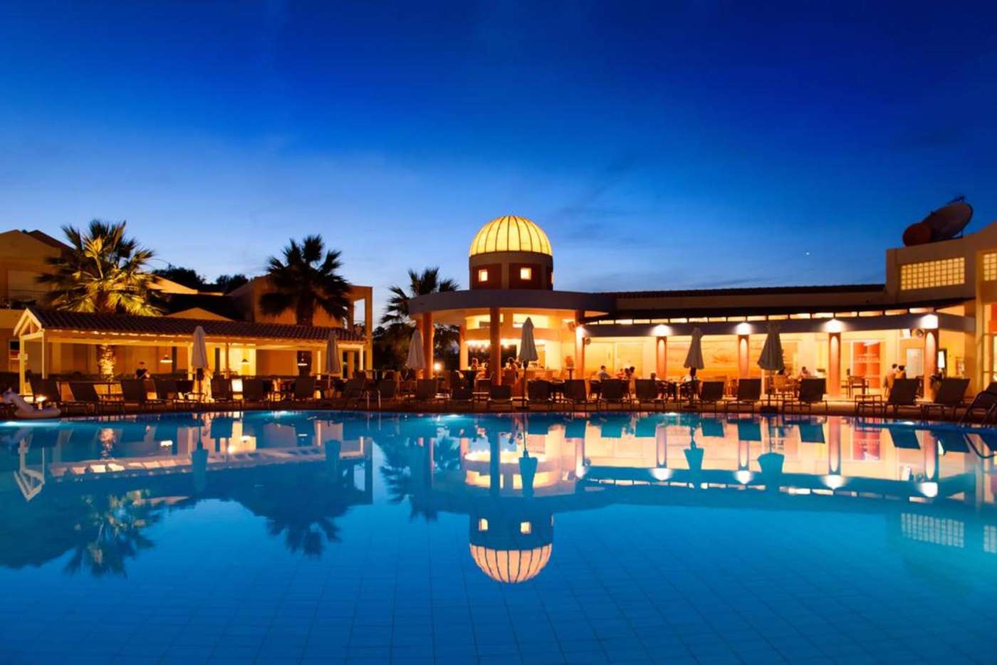 Olympion-Village-Pool-1