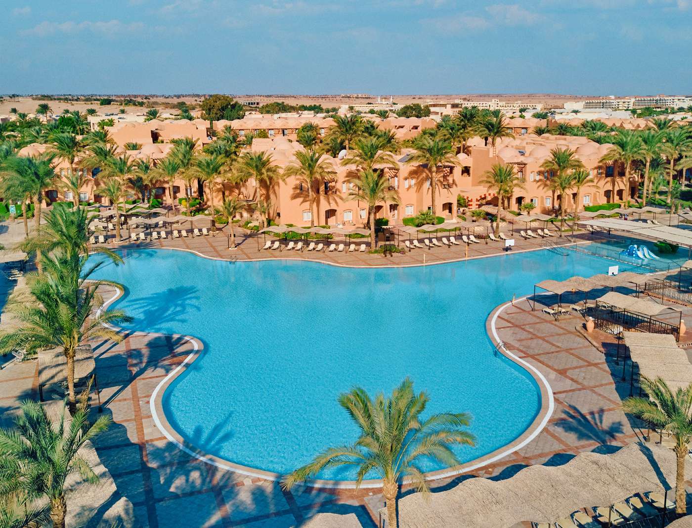 Jaz-Makadi-Oasis-resort---Club-General-view-1