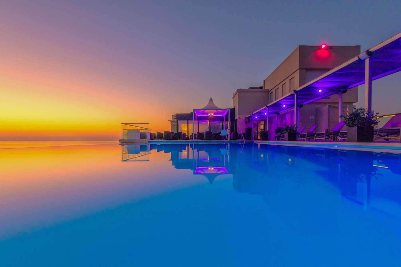 The-Palace-Hotel-Pool-1