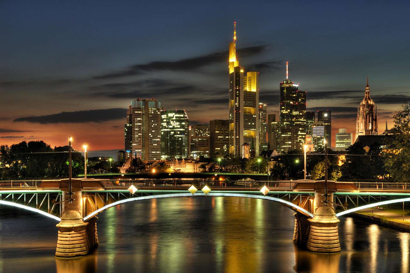 Radisson Blu Hotel Frankfurt - Germany - Frankfurt Am Main - Sports and Entertainment - 0