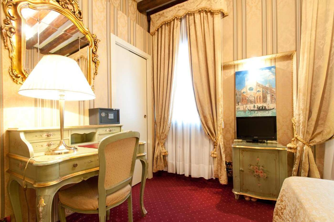 Al Graspo de Ua-Italy-Venice-General view-9