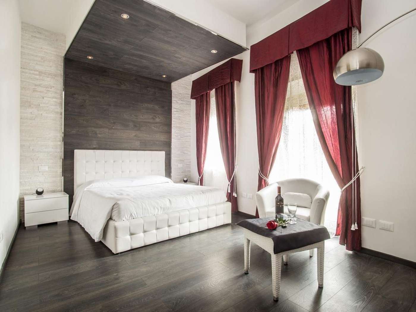 Royal Rooms Colosseo-Italy-ROME-General view-1