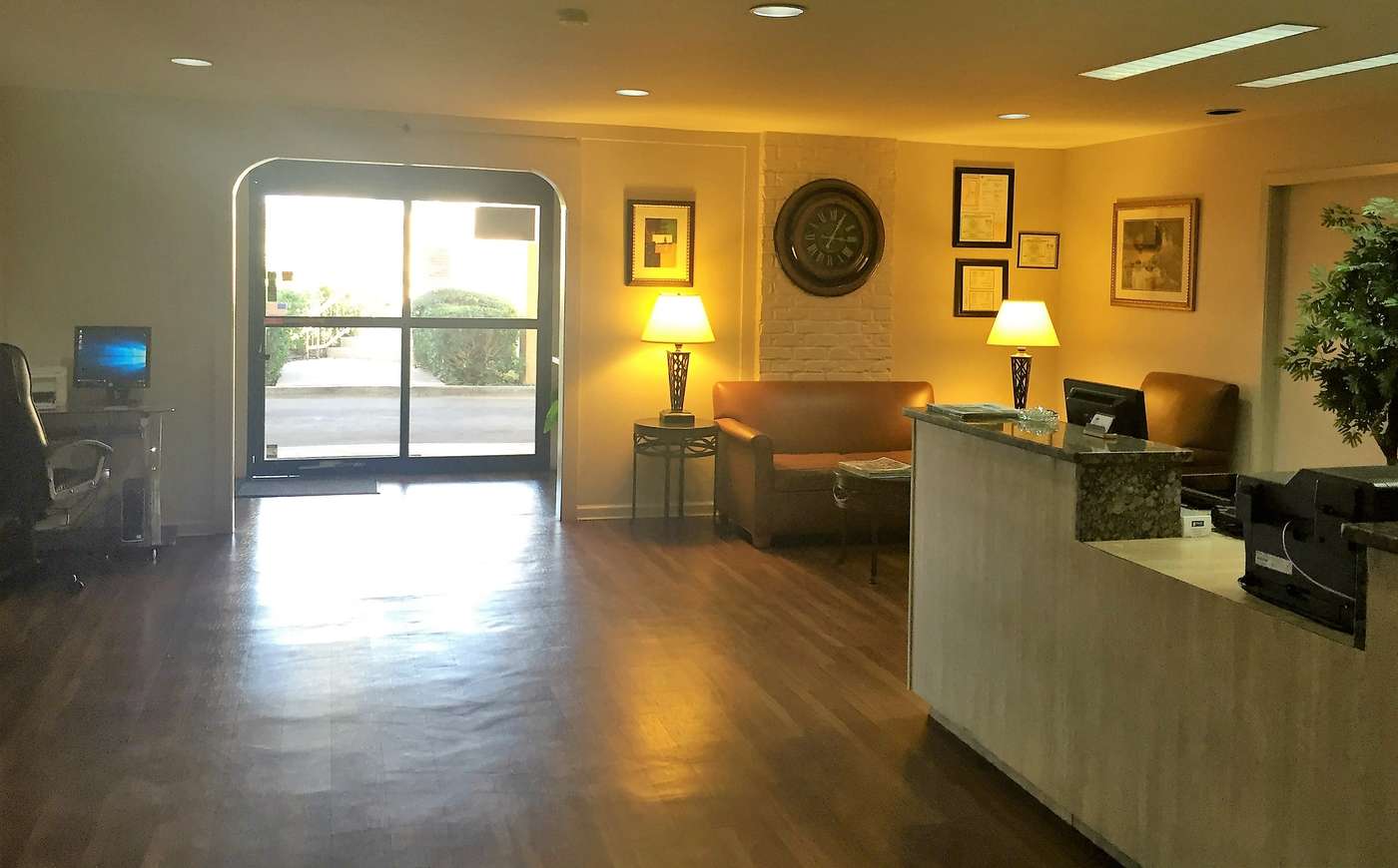 Americas Best Value Inn Austin University-United States-Austin (TX)-Lobby-7