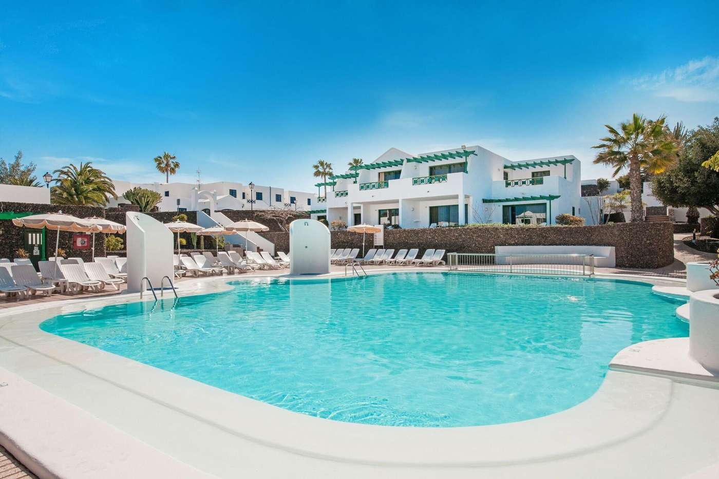 Relaxia-Olivina-Sports-and-Entertainment-2