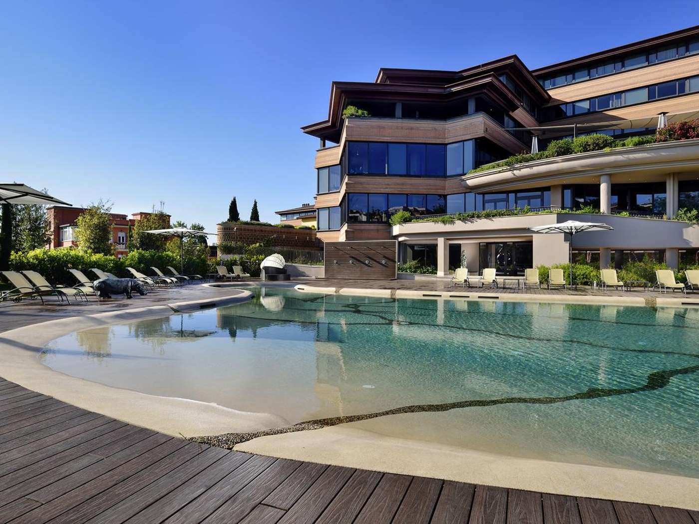 A-Roma-Lifestyle-Hotel-Pool-1