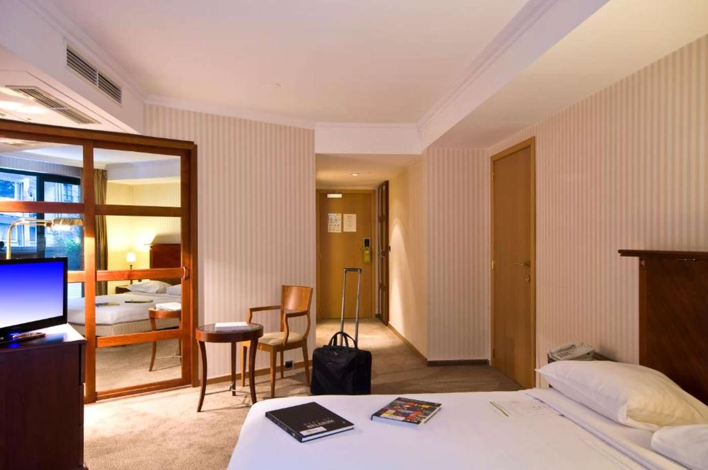 B-Aparthotel Ambiorix - Belgium - BRUSSELS - Room - 0
