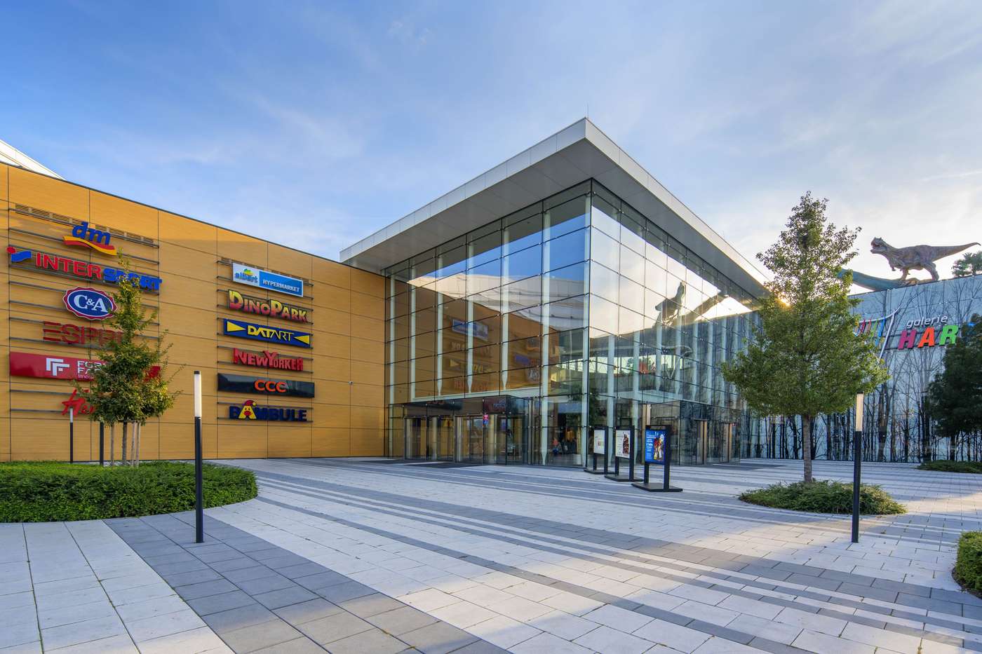 Hotel-Relax-Inn-Sports-and-Entertainment-1