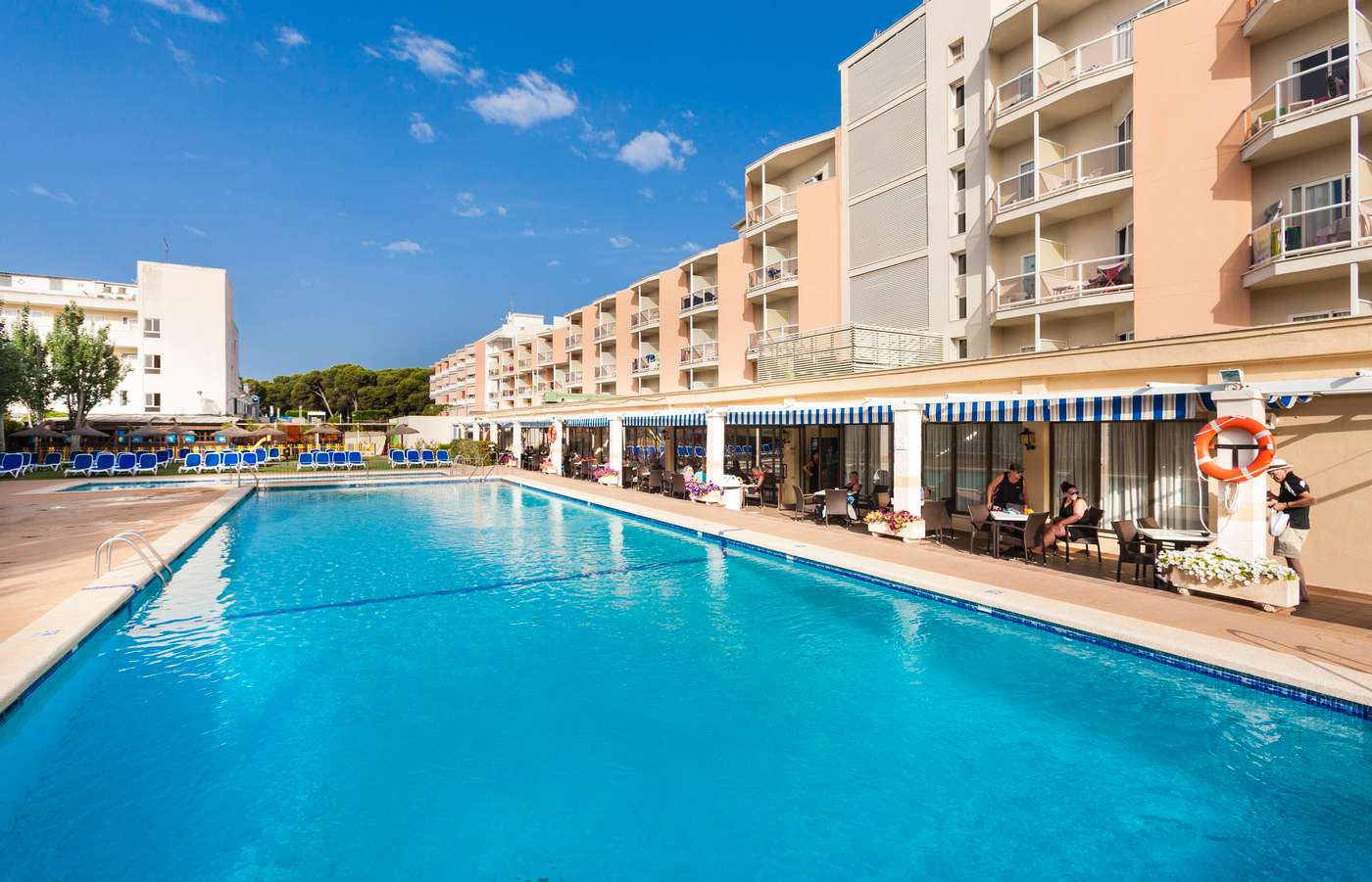 Globales Playa Santa Ponsa in Balearics, Majorca, Spain