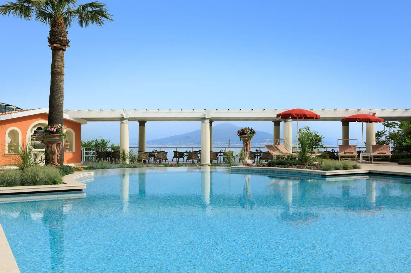 Grand-Hotel-Royal-Pool-2