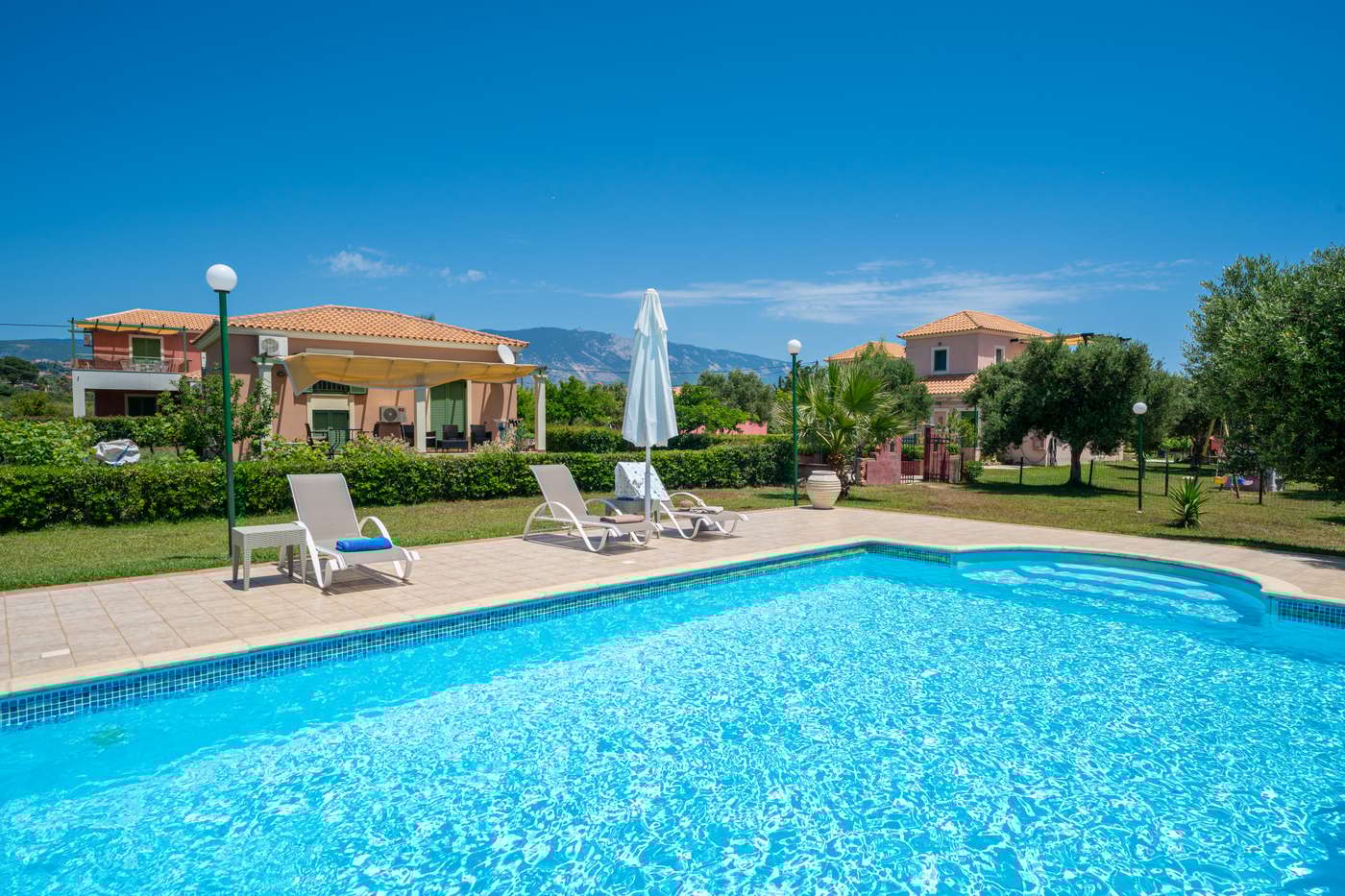 Monambeles Villas, Greece