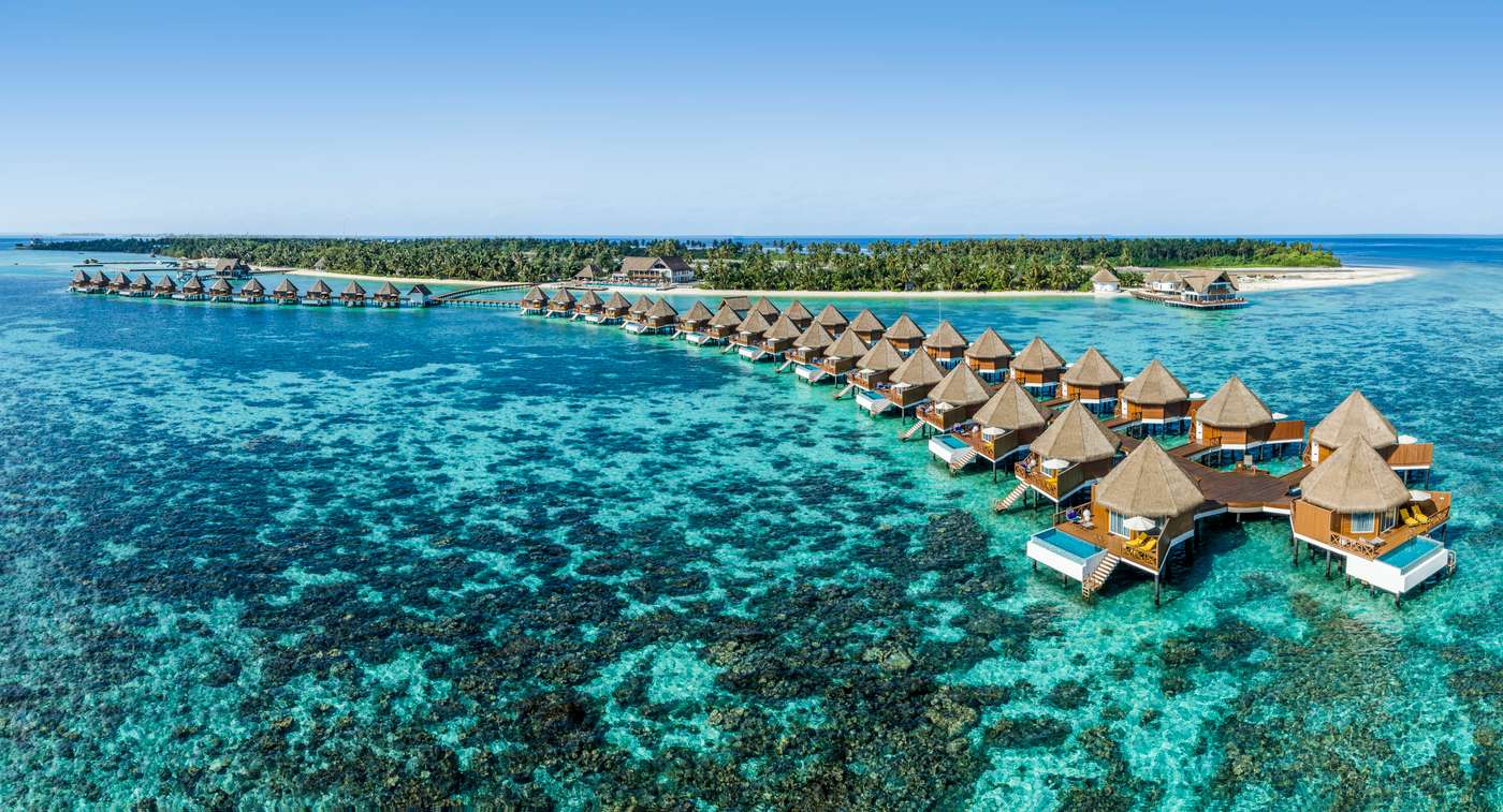 Mercure Maldives Kooddoo in