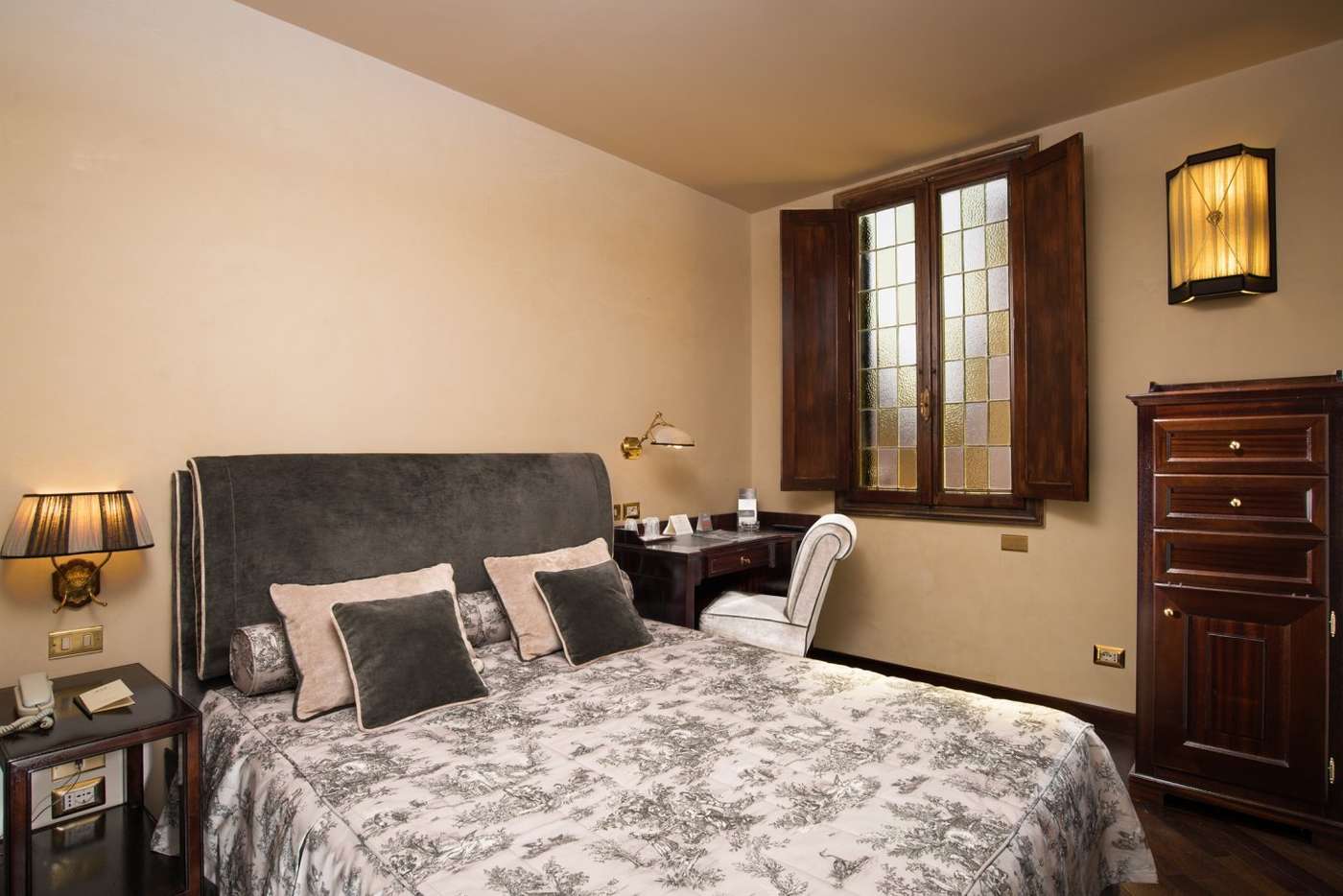 A Grand Hotel Baglioni hotel
