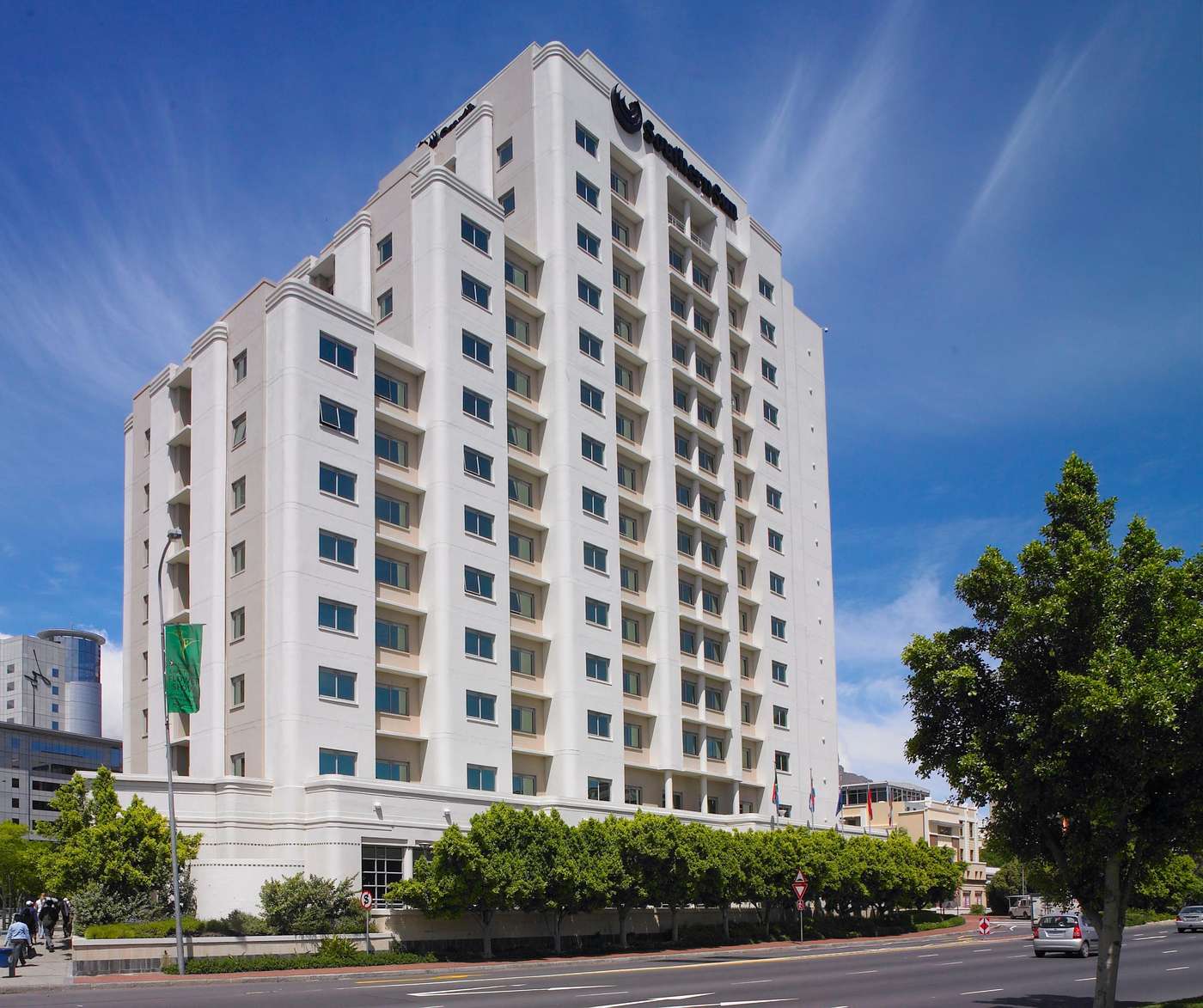 Southern-Sun-Cape-Town-Waterfront-General-view-1