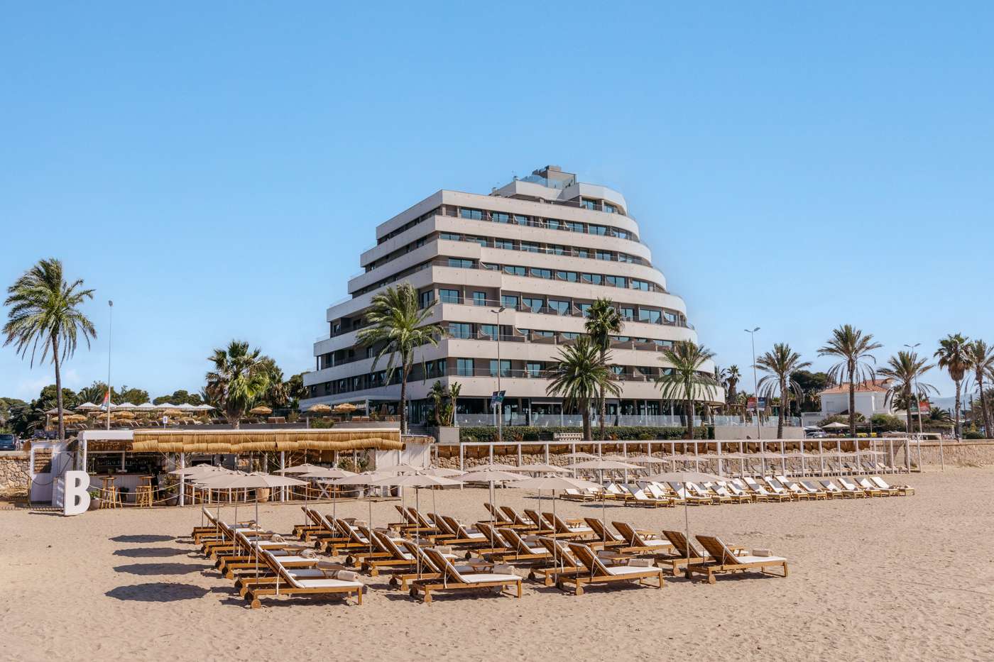 A ME Sitges Terramar hotel