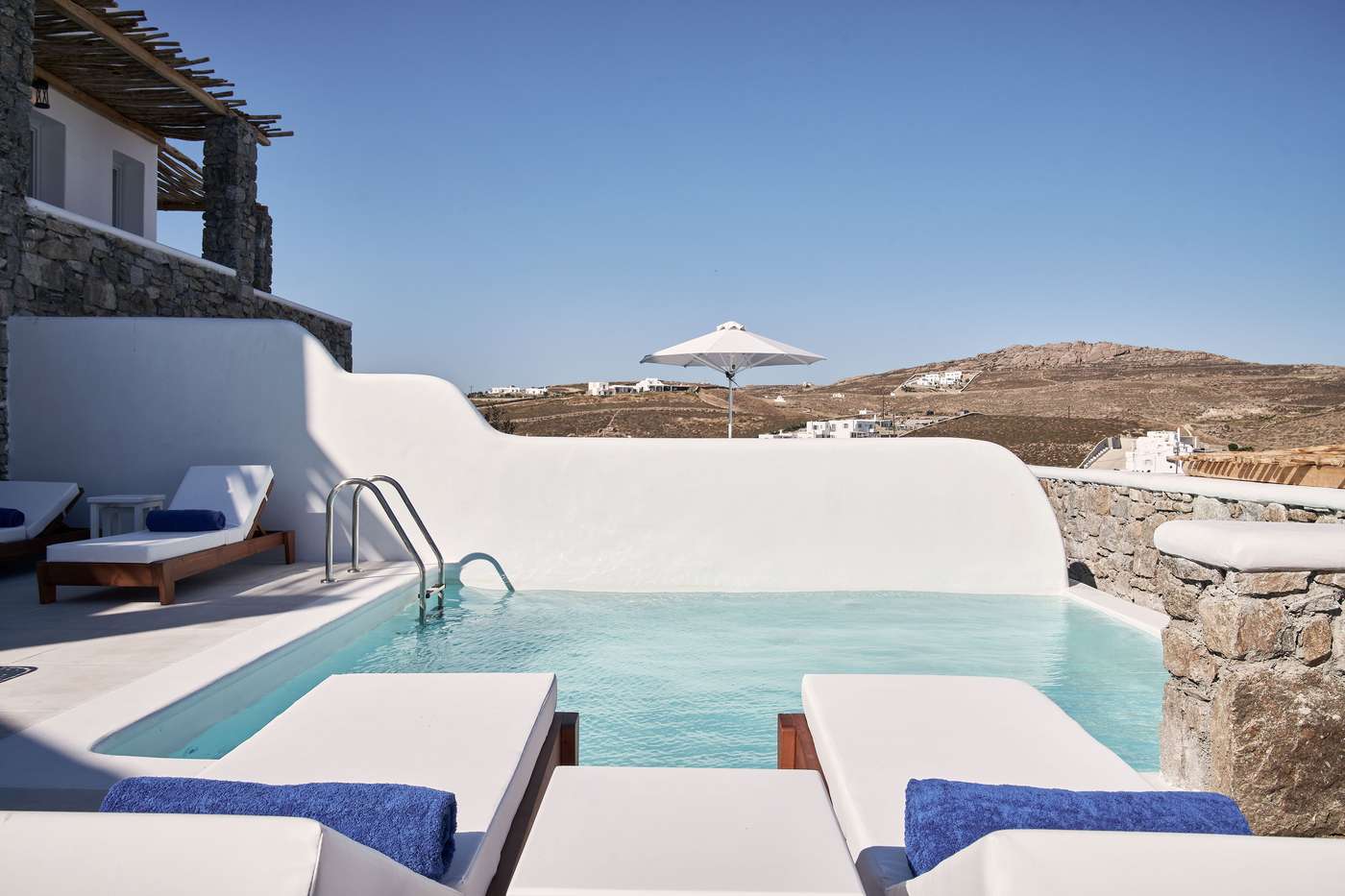 Katikies-Villas-Mykonos-Room-1