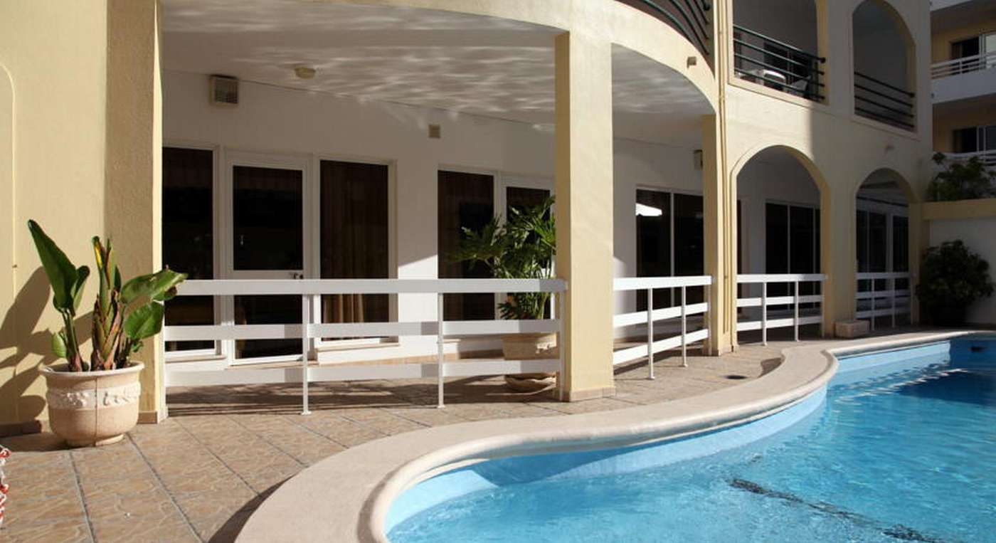 Calema-Pool-1