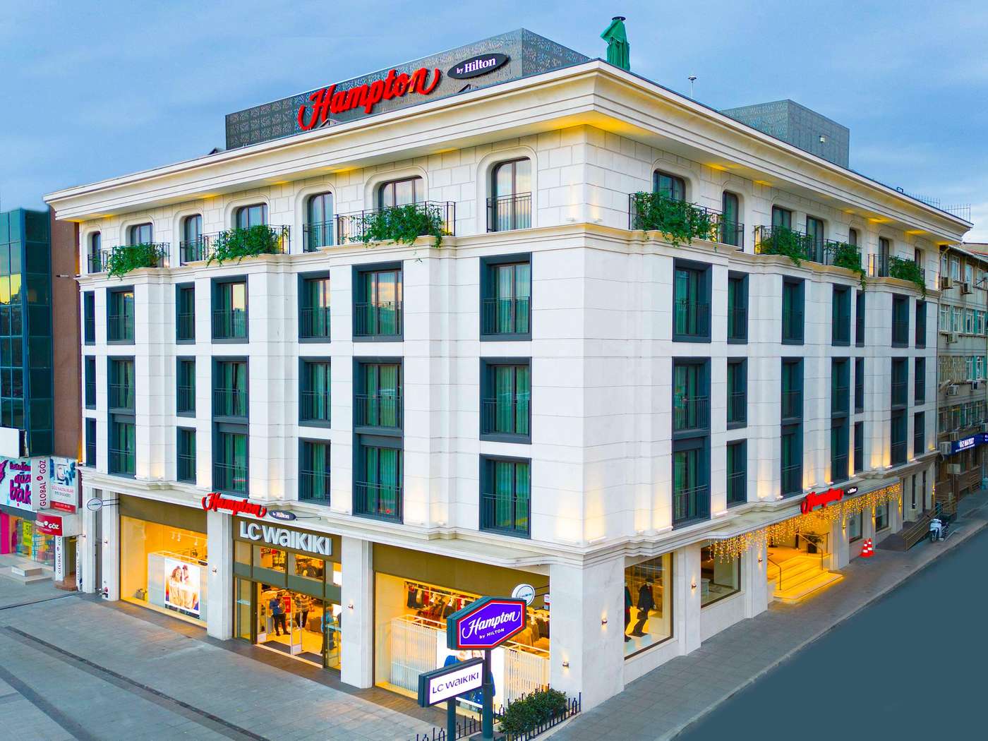 Hampton-by-Hilton-Istanbul-Old-City-General-view-1