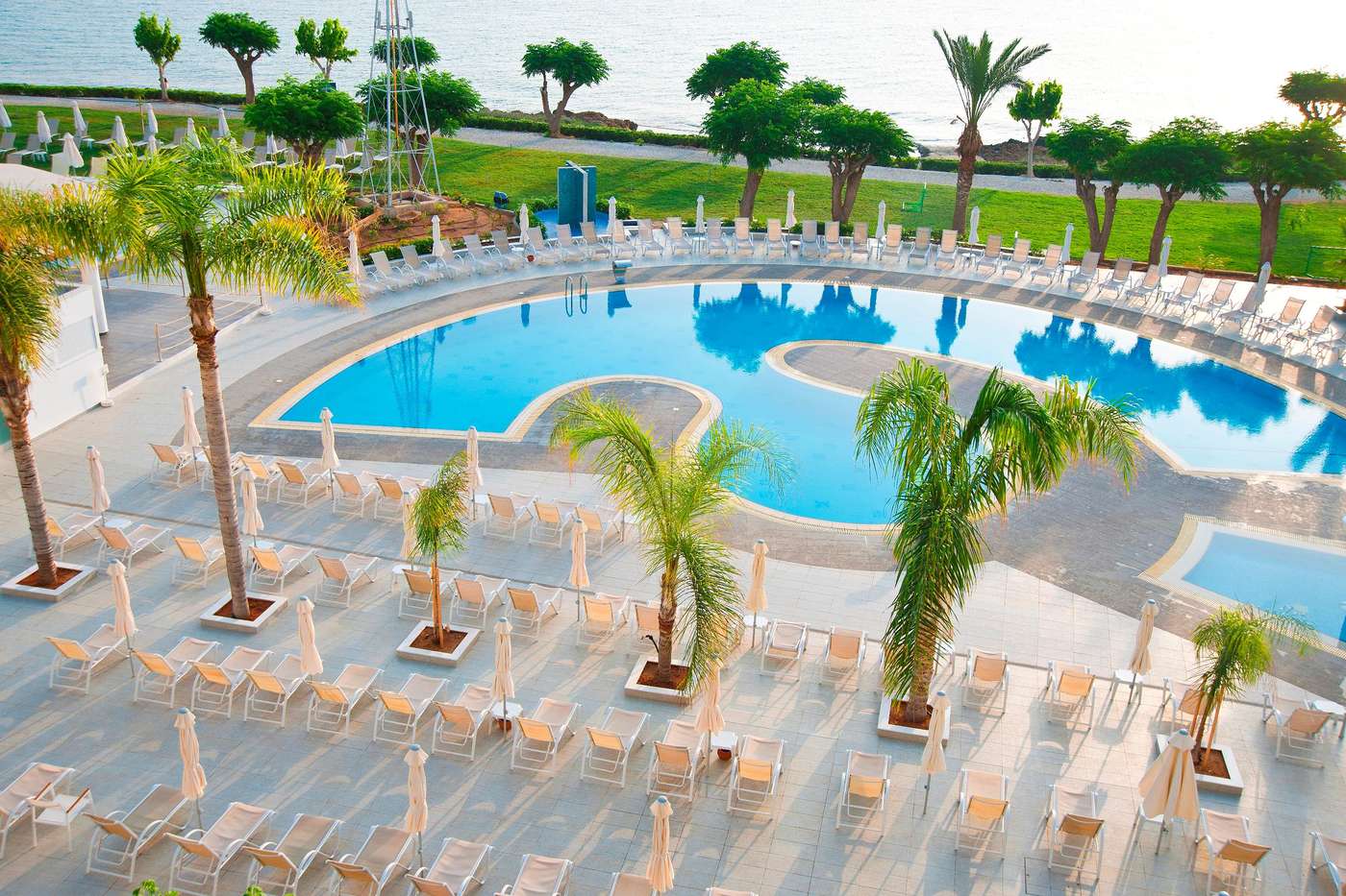 Hotel-Pernera-Beach-Pool-1