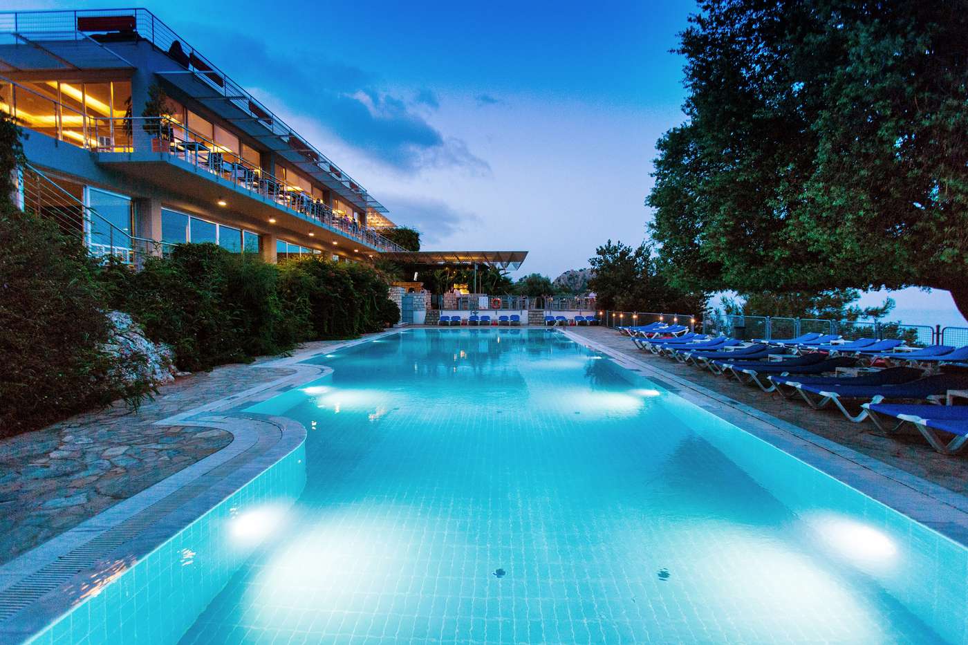 Loryma-Resort-Hotel-Pool-1