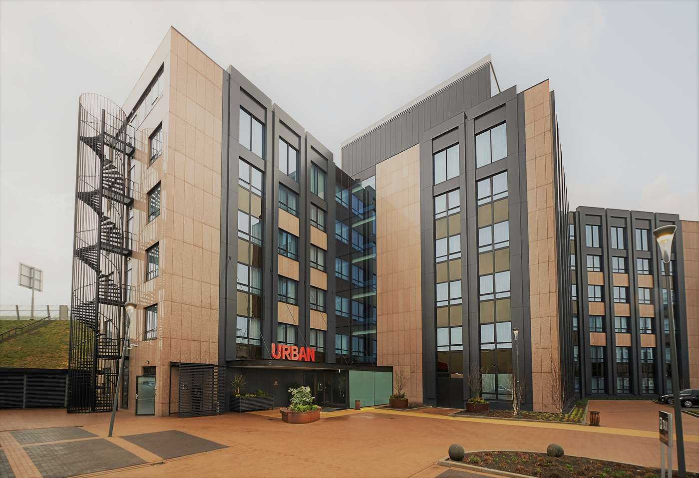 Corendon-Urban-Amsterdam-Schiphol-Airport-General-view-1