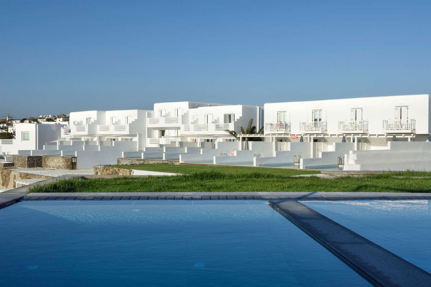 Myconian-Korali-Relais---Chateaux-Room-1