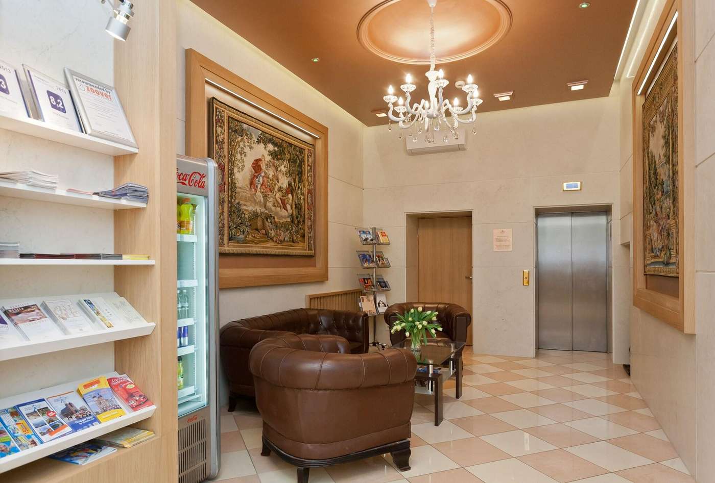 Kazimierz-Lobby-1