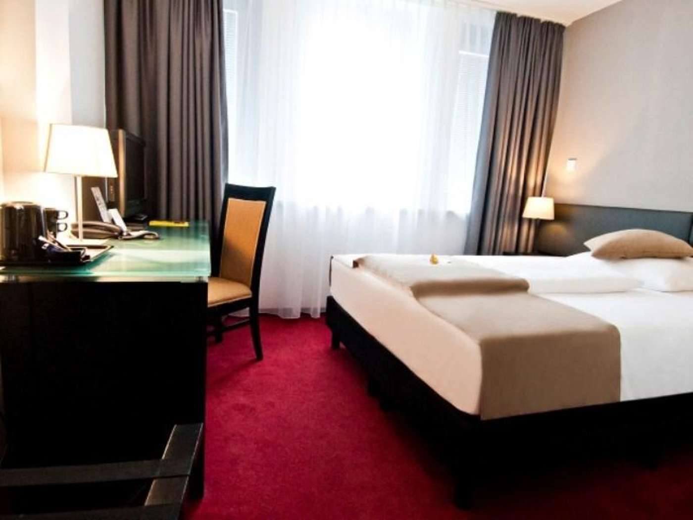 The Corner Hotel - Germany - FRANKFURT AM MAIN - Room - 0