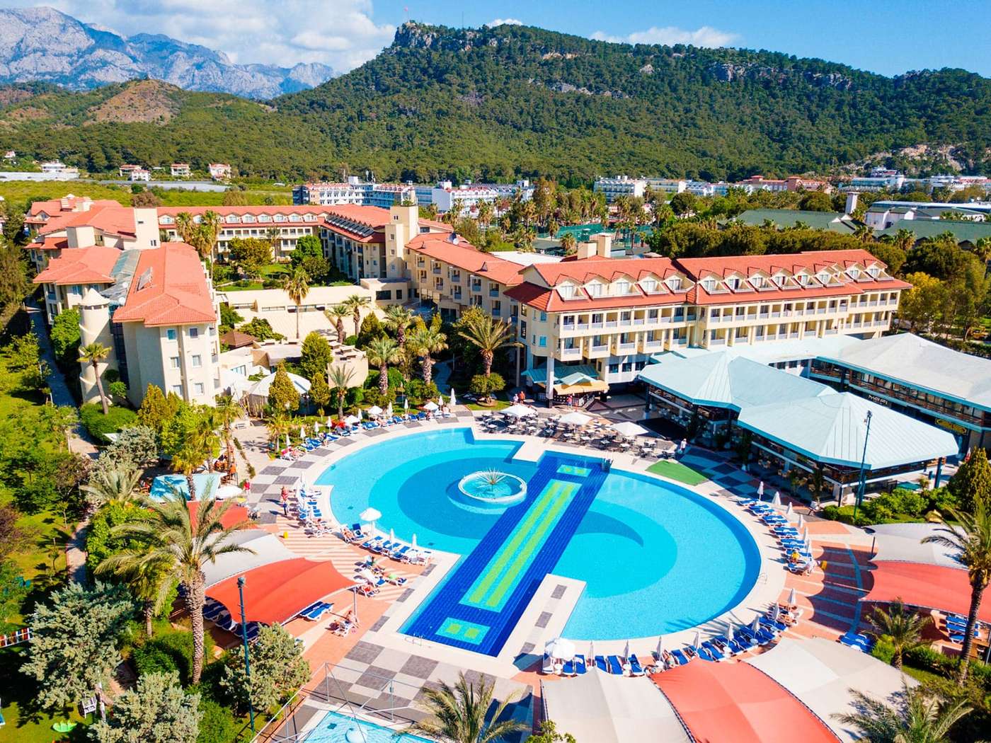 A Queen's Park Le Jardin hotel