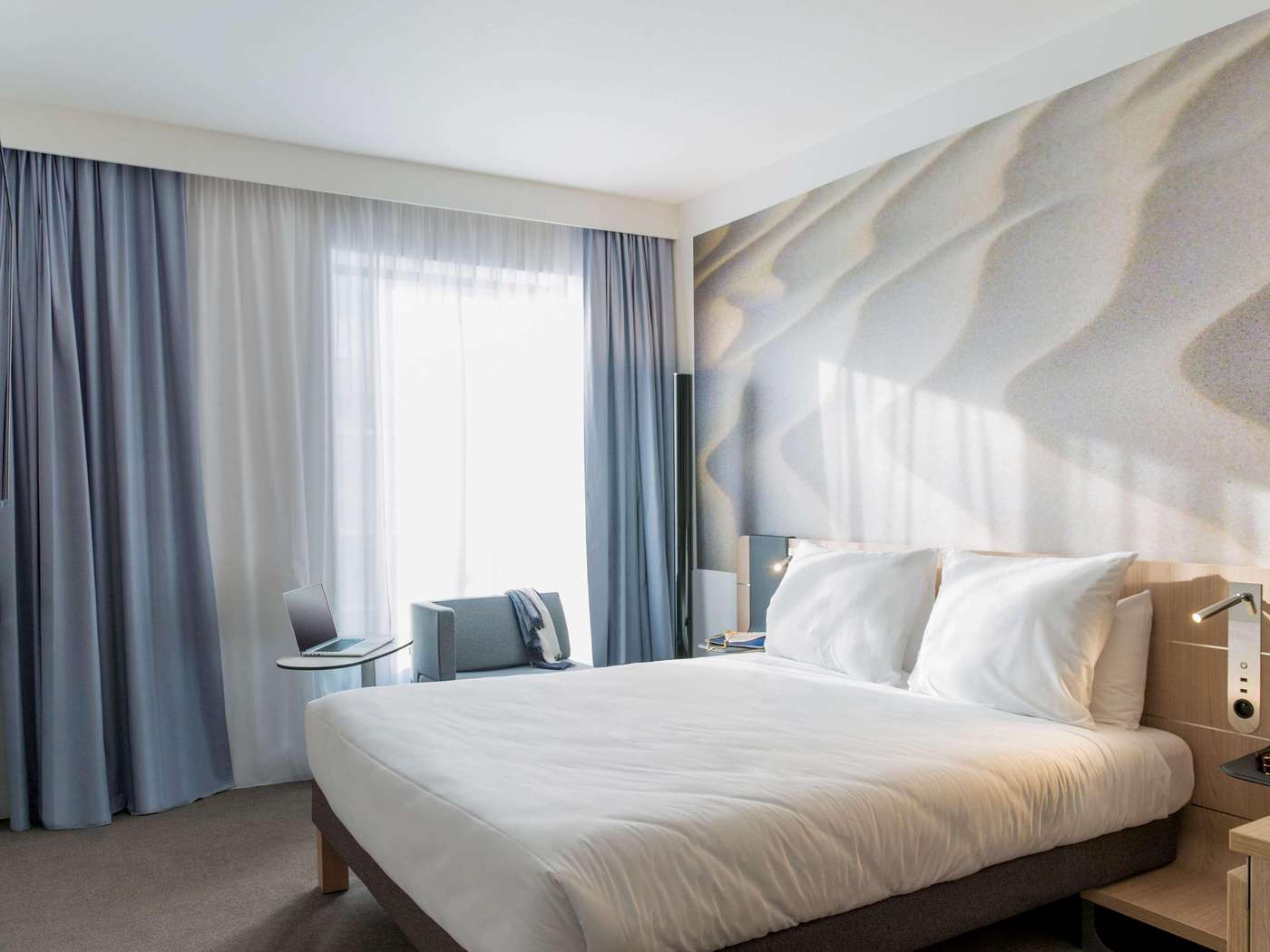 Novotel Charleroi Centre-Belgium-CHARLEROI-Room-9