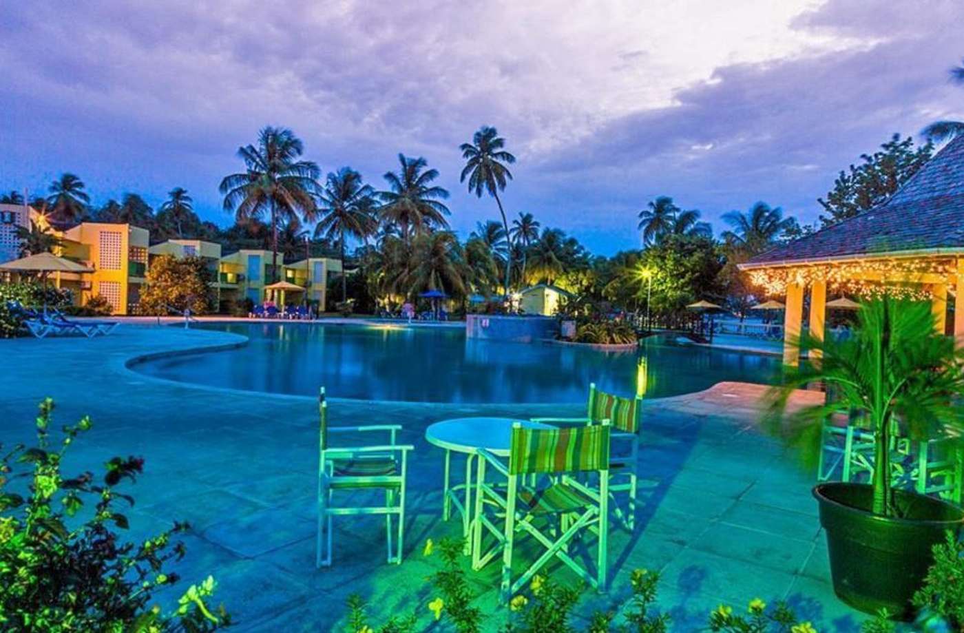 Starfish-Tobago-Pool-1