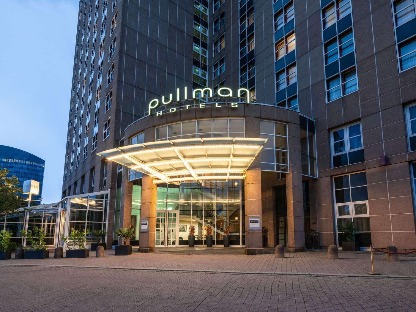 Pullman Stuttgart Fontana-Germany-STUTTGART-General view-3