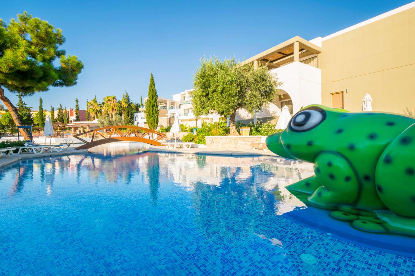 Porto-Angeli-Beach-Resort-Pool-1