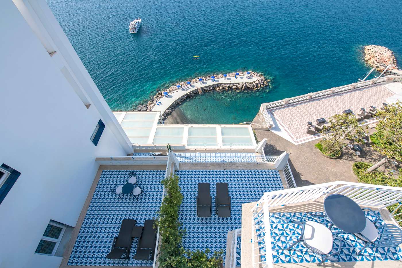 Hotel-Parco-dei-Principi-Terrace-1