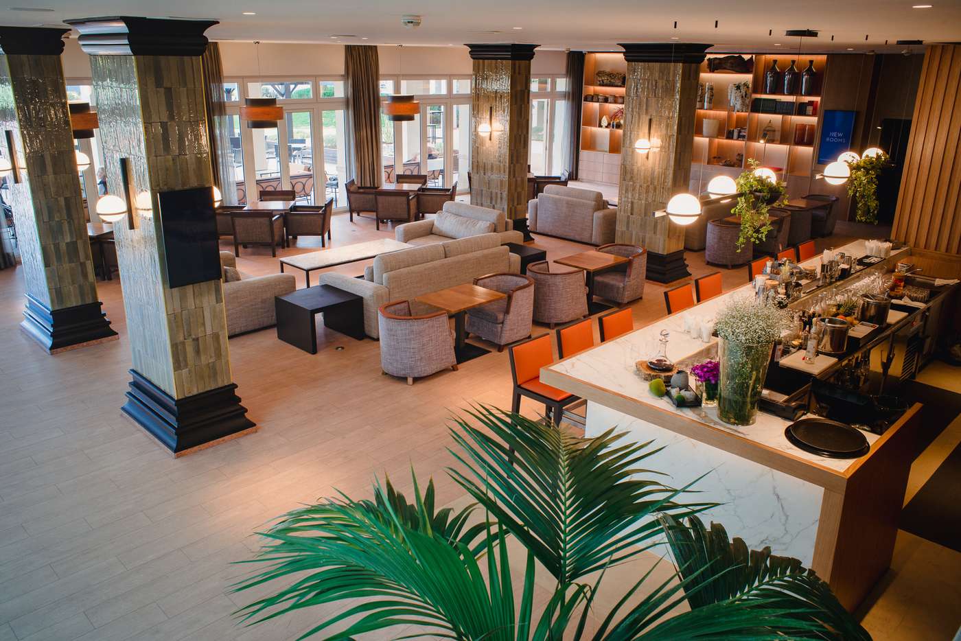 Quinta-Da-Marinha-Resort-Bar-1