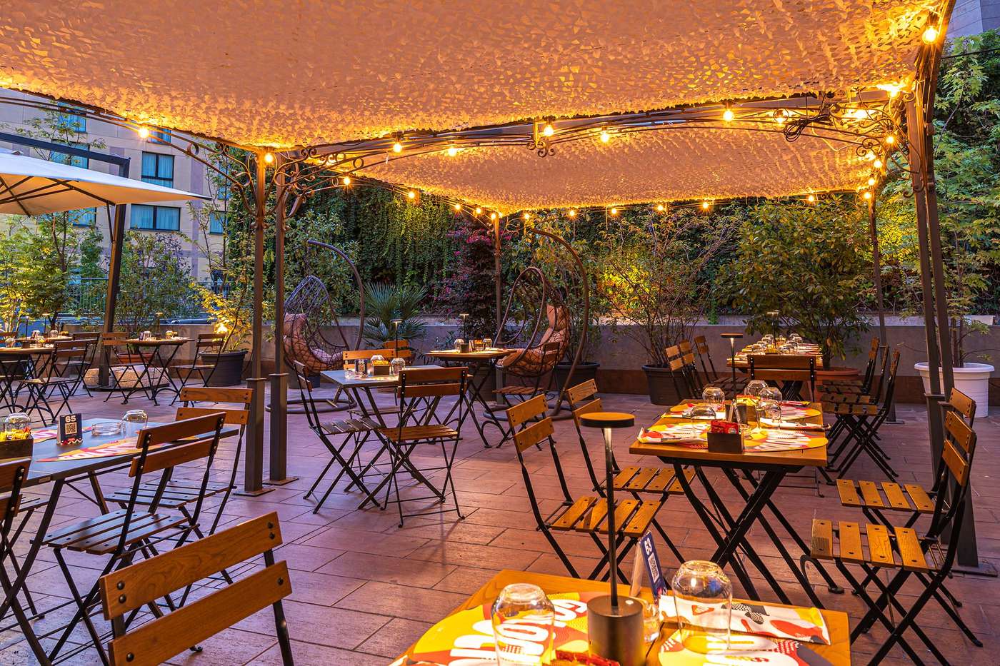 Leonardo Hotel Milan City Center - Italy - MILANO - Terrace - 5