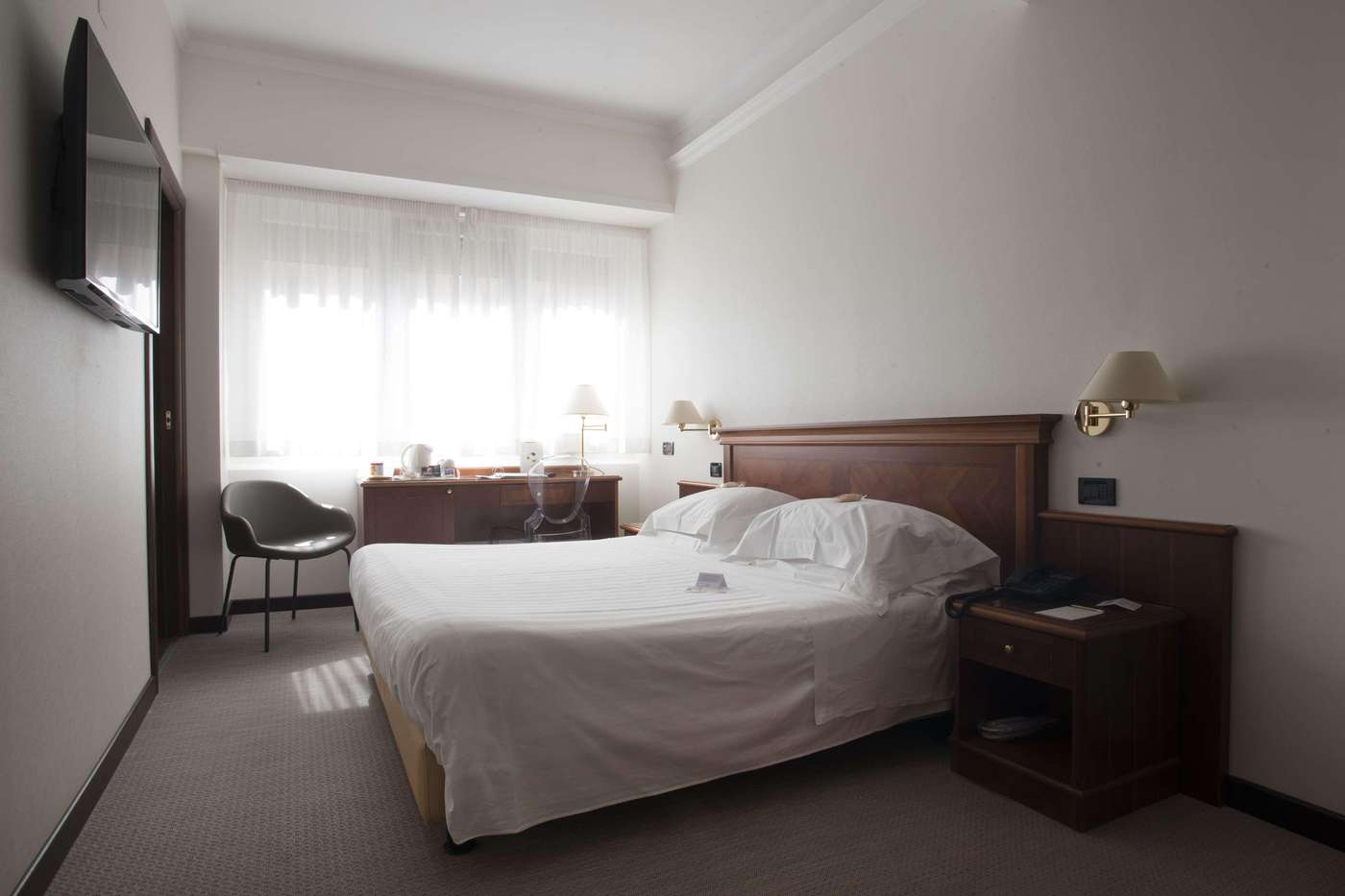 Hotel Plaza-Italy-Pescara-General view-9