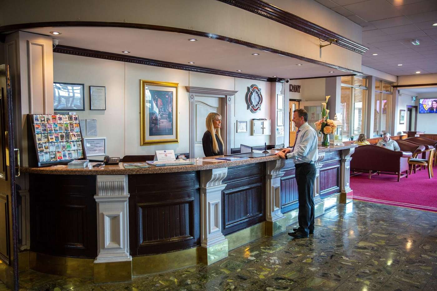 West-County-Hotel-Lobby-1