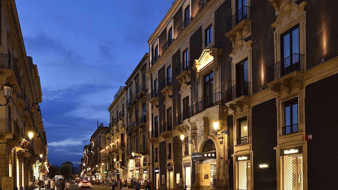 Una-Palace-Hotel-General-view-1