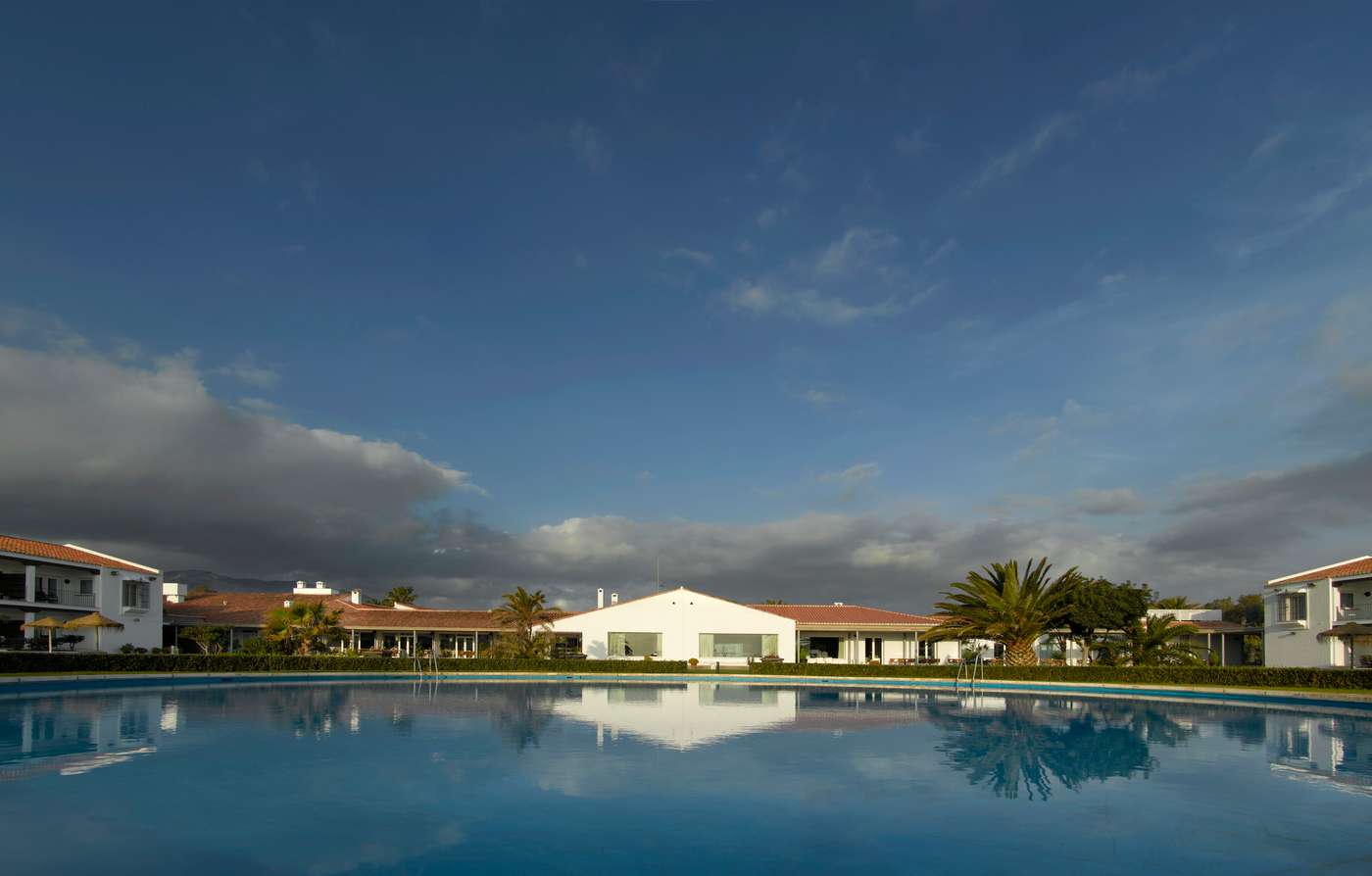 Parador-De-Malaga-Golf-Pool-1
