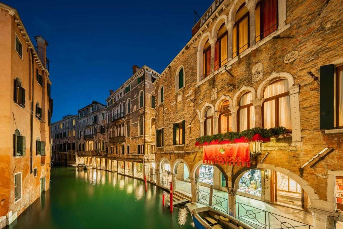 Antico-Doge---a-Member-of-Elizabeth-Hotel-General-view-1