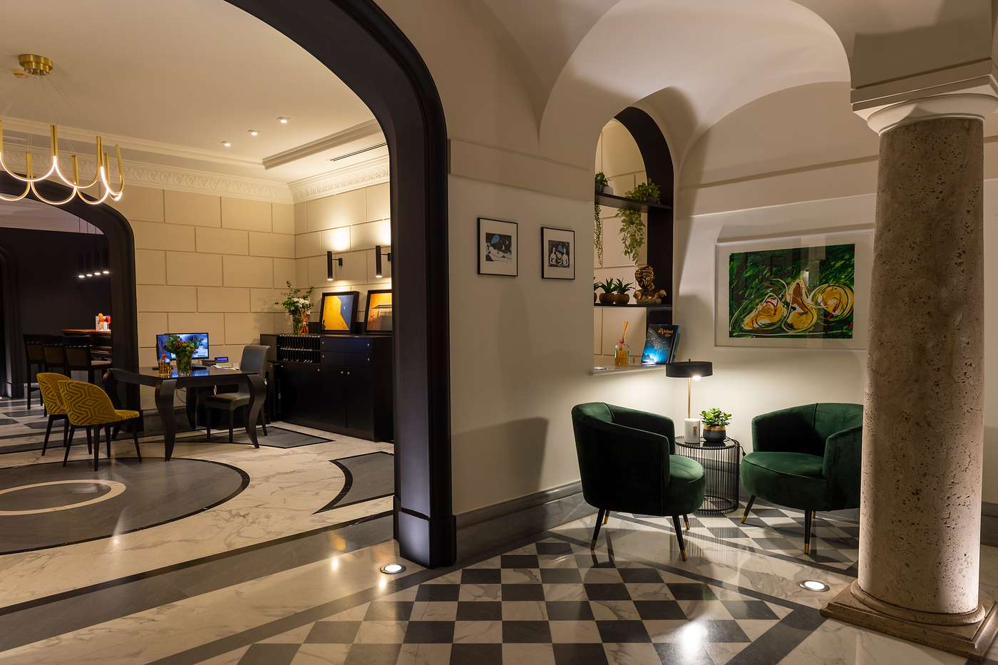 Hotel-Principe-Torlonia-Lobby-1